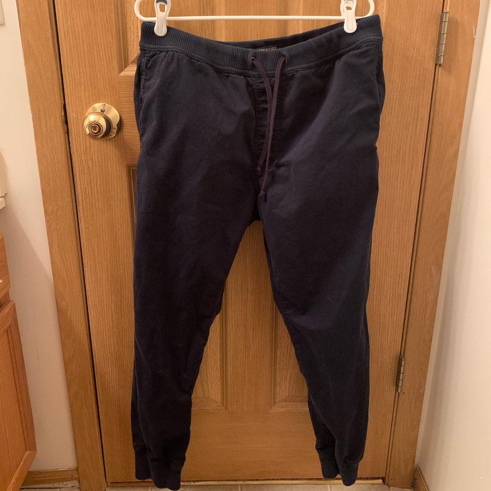 Navy American Eagle Joggers
